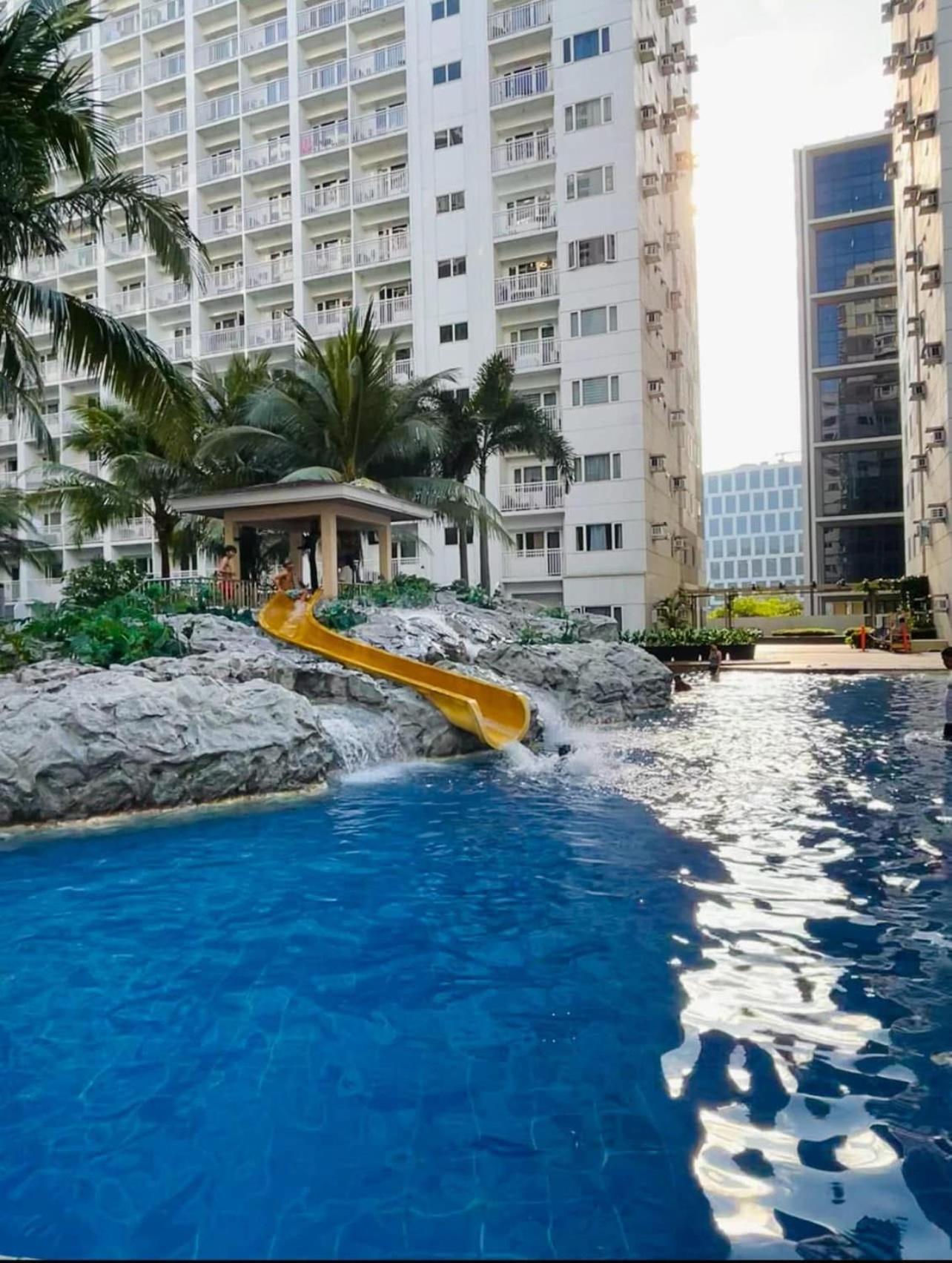Shore Residence By Cozyhaven'S Homestay Manila Exterior foto